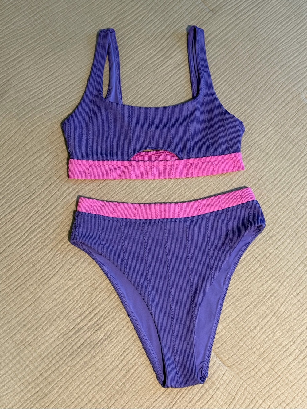 Aerie scoop top + high cut cheeky bottoms